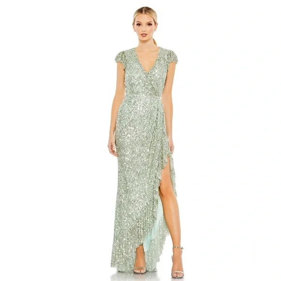 Mac Duggal SEQUINED FAUX WRAP RUFFLE CAP SLEEVE GOWN NWT SIZE 2 - Picture 1 of 5